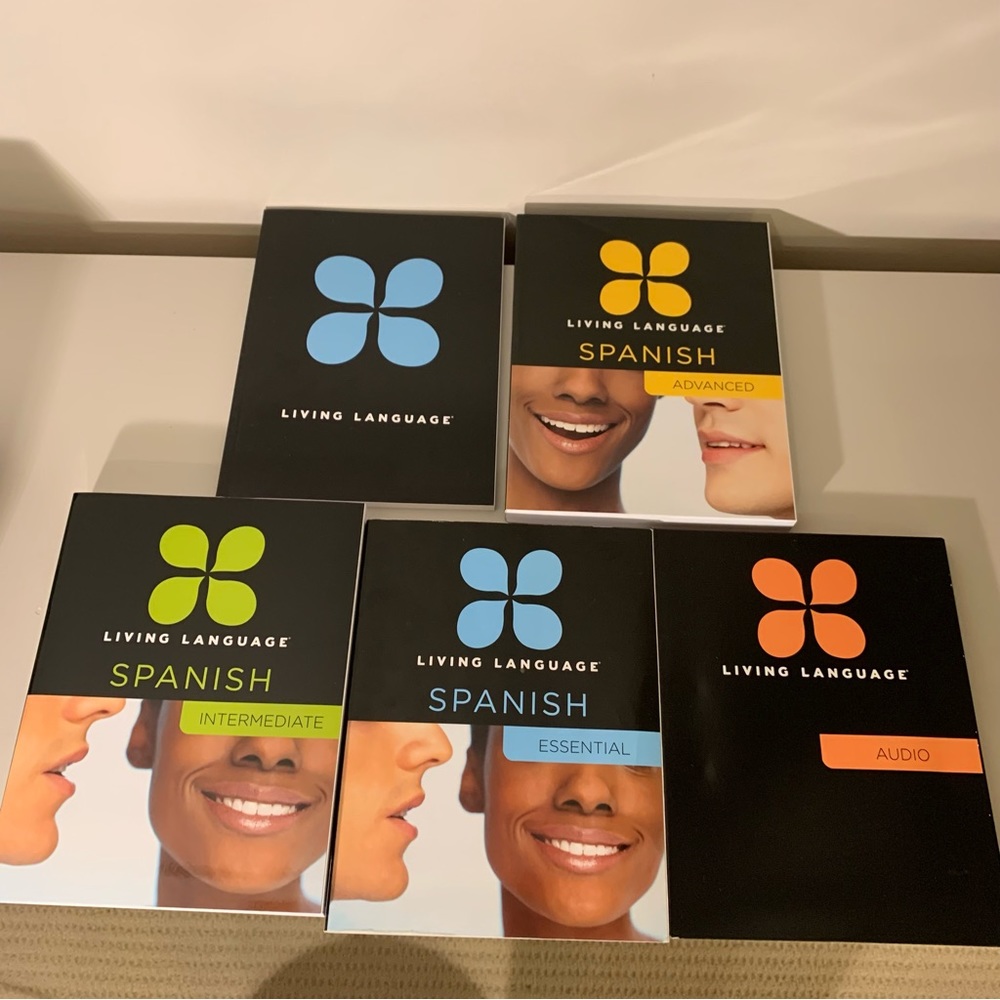Living Language Spanish Learning Set Complete Edition - Picture 4 of 5